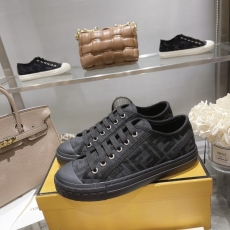 Christian Dior Sneakers